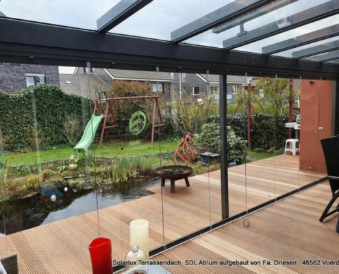 Terrassendach_auf_holzterrasse_Solarlux_atrium-604a238e